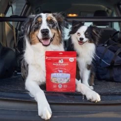 Stella & Chewy's Freeze-Dried Raw Single Ingredient Treats 28 Stella & Chewy's Freeze-Dried Raw Single Ingredient Treats -Pet Dog Supplies Stella Chewy sFreeze DriedRawSingleIngredientTreatsLambHeartLifestyleImage2